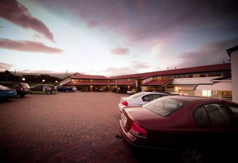 Отель Best Western Balmoral Motor Inn