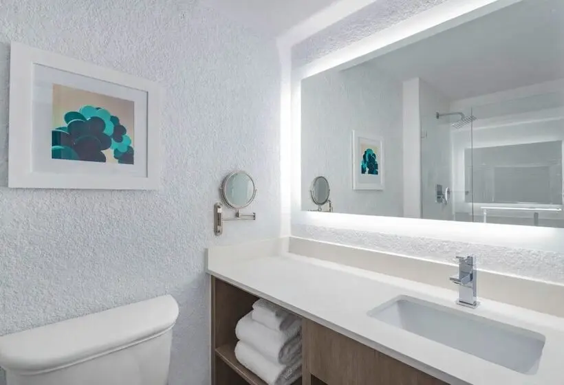 هتل Holiday Inn Resort Kissimmee by the Parks by IHG