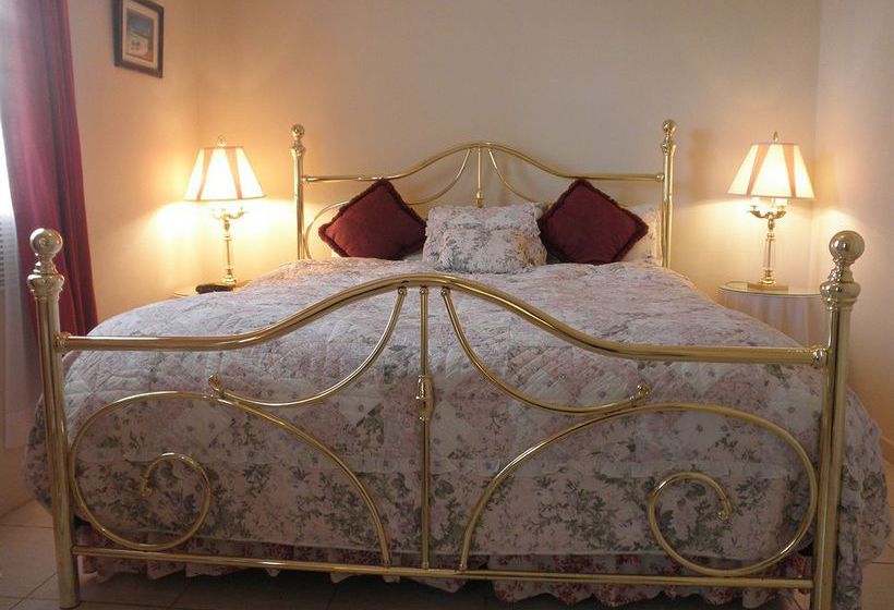 هتل Tierra del Sol Resort, Spa & Country Club