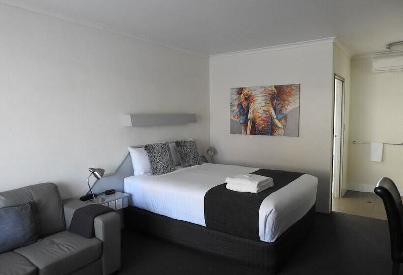 酒店 Wine Village Motor Inn