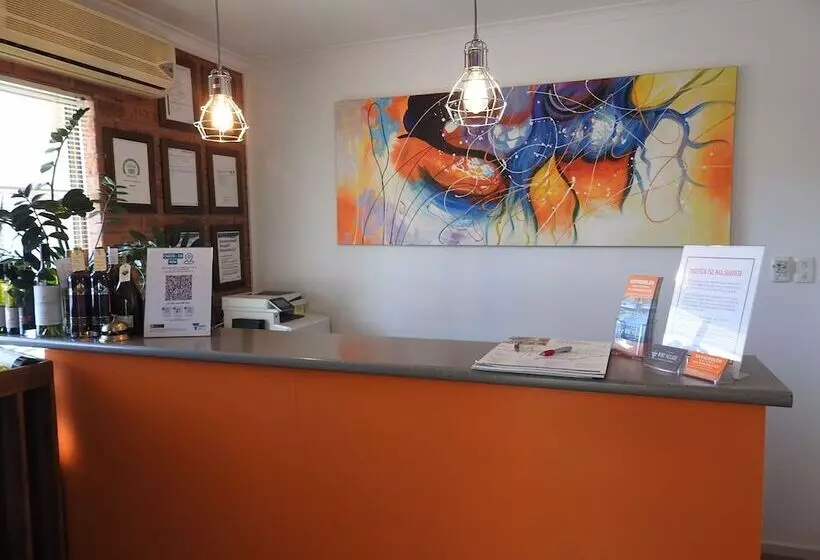 酒店 Wine Village Motor Inn