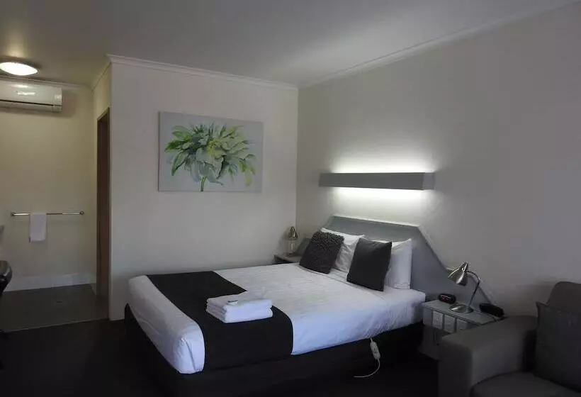 酒店 Wine Village Motor Inn