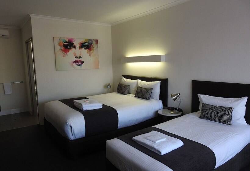 酒店 Wine Village Motor Inn