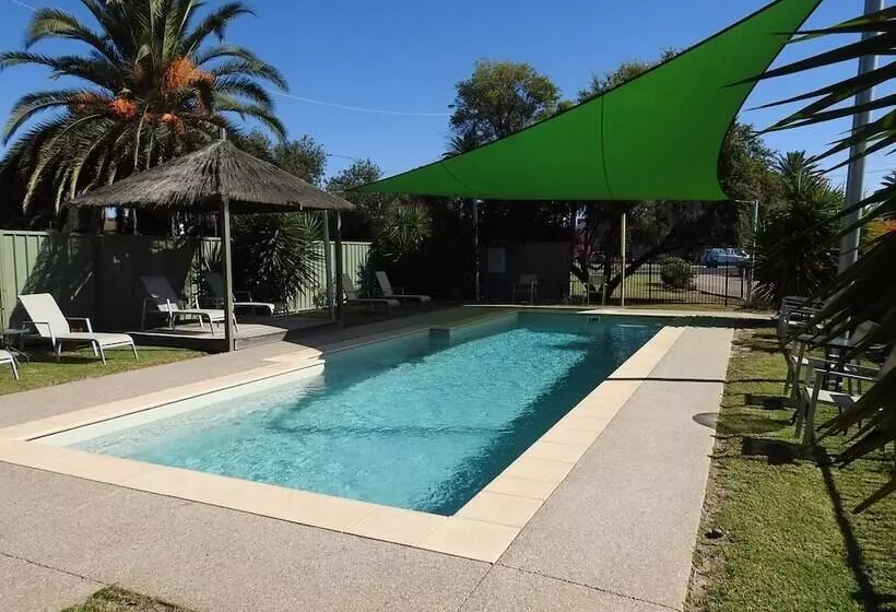 酒店 Wine Village Motor Inn