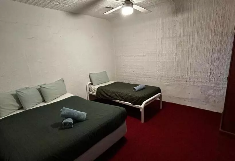 מוטל Desert View Apartments