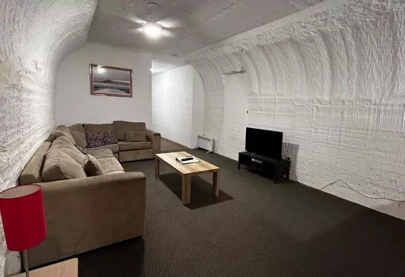 מוטל Desert View Apartments