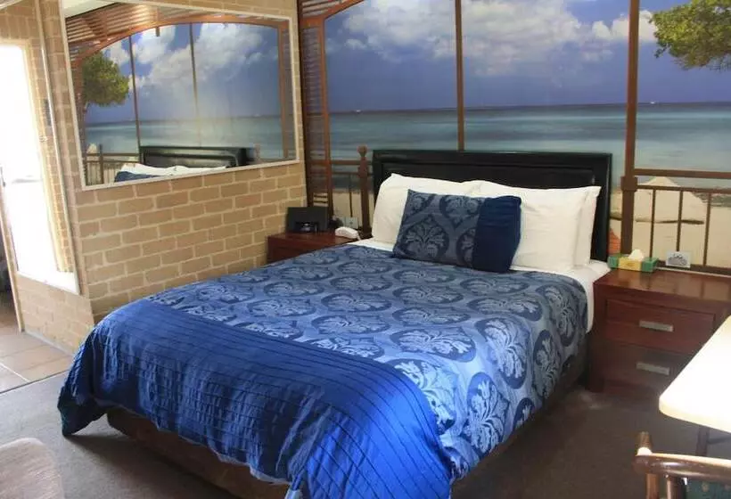 호텔 Grand Manor Motor Inn