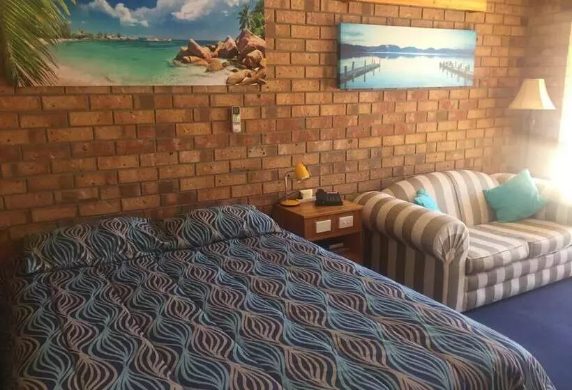 Отель Kadina Gateway Motor Inn