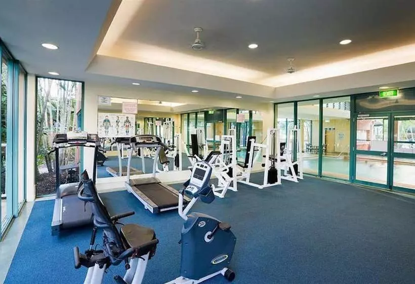 Hotel Mantra Crown Towers