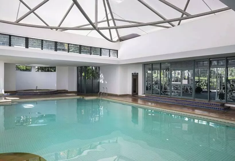 Hotel Mantra Crown Towers