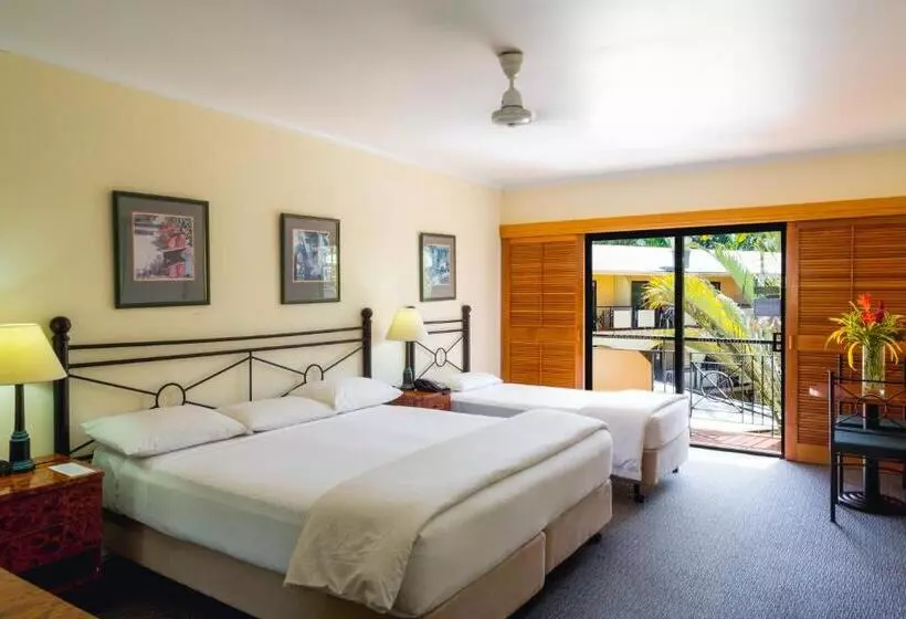 호텔 Palm Royale Cairns