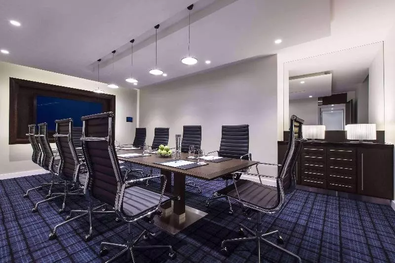 호텔 Swissôtel Sydney