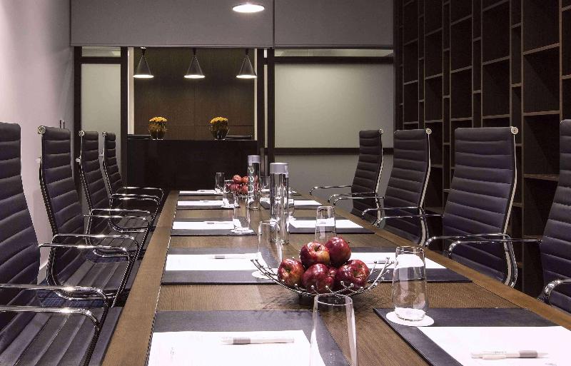 酒店 Swissôtel Sydney