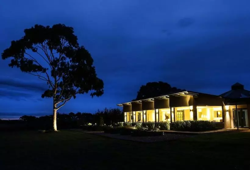 בית מלון כפרי The Louise