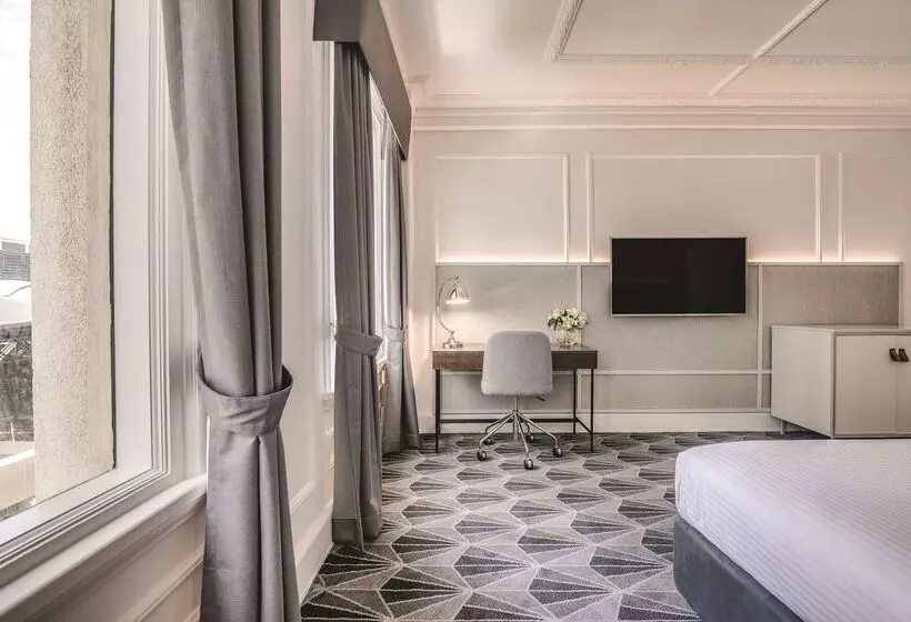 The Savoy Hotel On Little Collins Melbourne