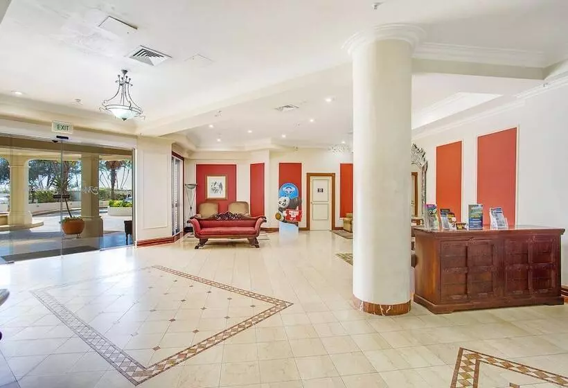 リゾートホテル Breakfree Moroccan