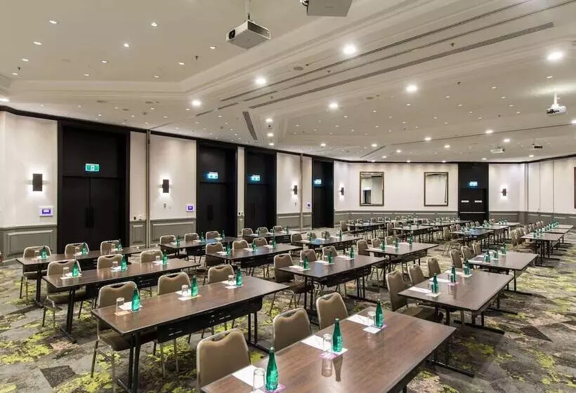 Novotel Sydney International Airport