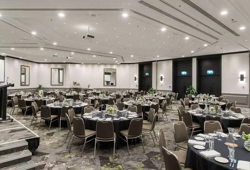 Novotel Sydney International Airport