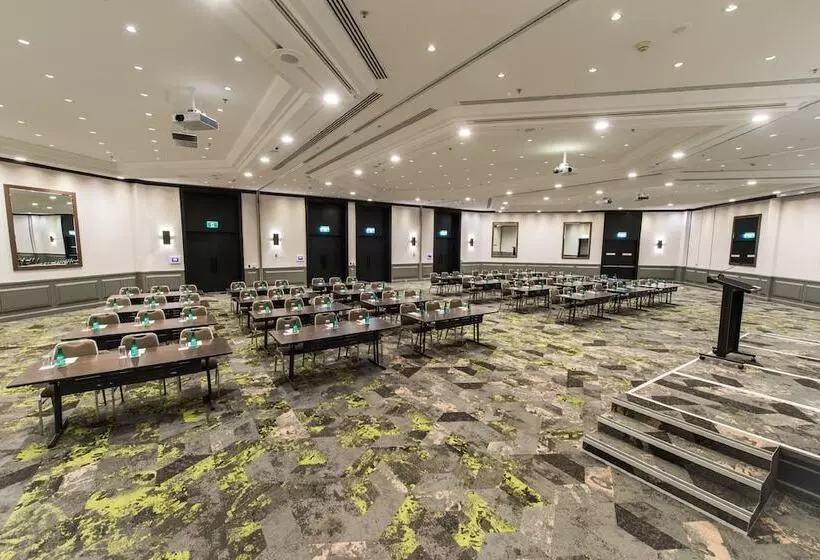 Novotel Sydney International Airport