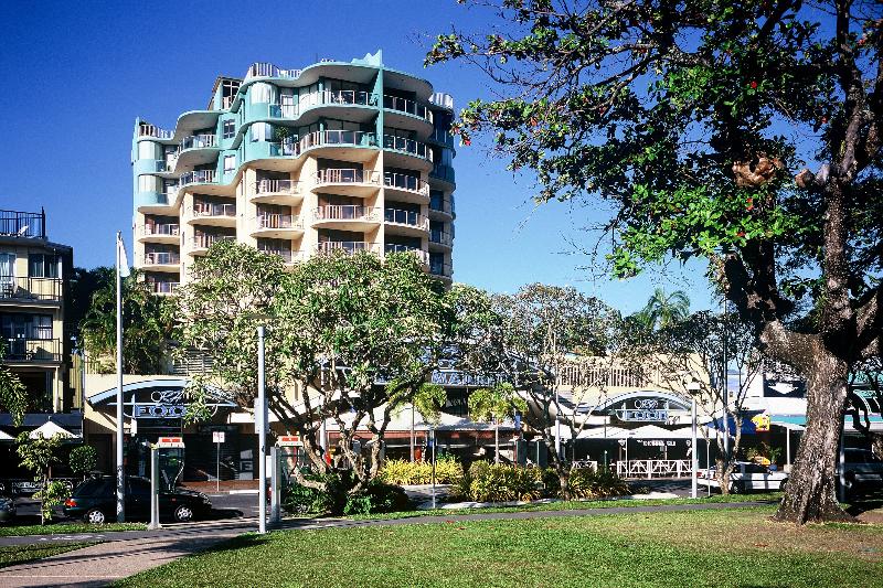 Hotel Breakfree Royal Harbour