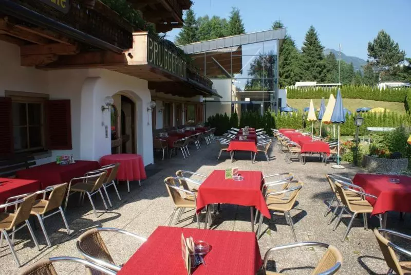Hotel Bruggerhof Camping, Restaurant,