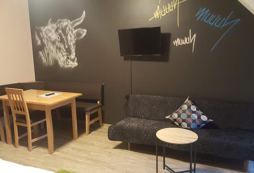 בית מלון כפרי Mama Muh Self Check In