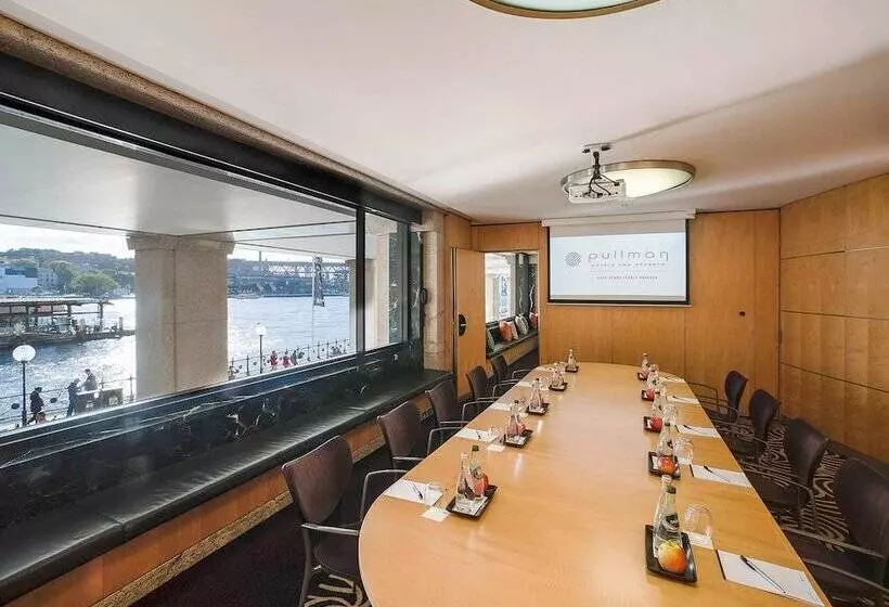 호텔 Pullman Quay Grand Sydney Harbour