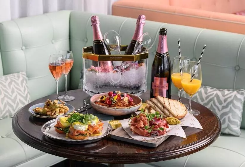 호텔 Pullman Quay Grand Sydney Harbour