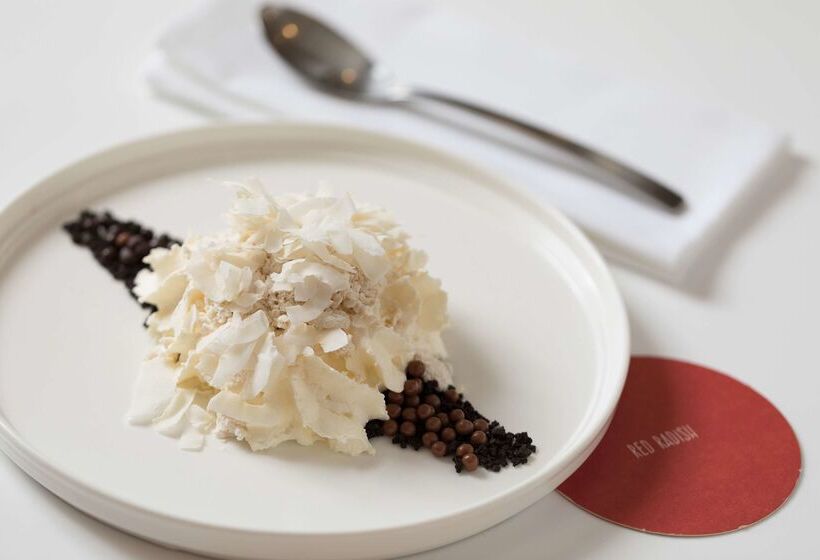 בית מלון כפרי Rydges Cronulla Beachside