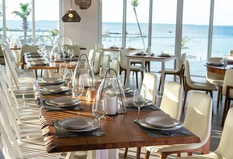 Abaco Beach Resort And Boat Harbour Marina