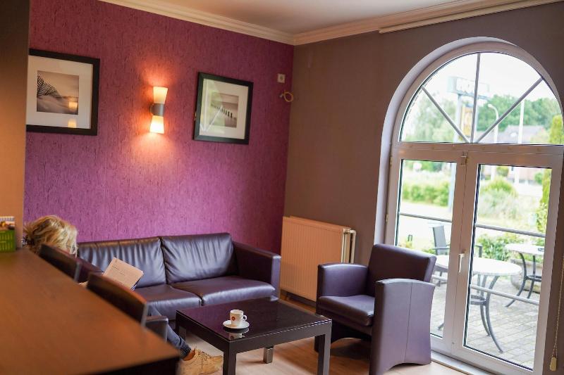 هتل Prins Van Oranje