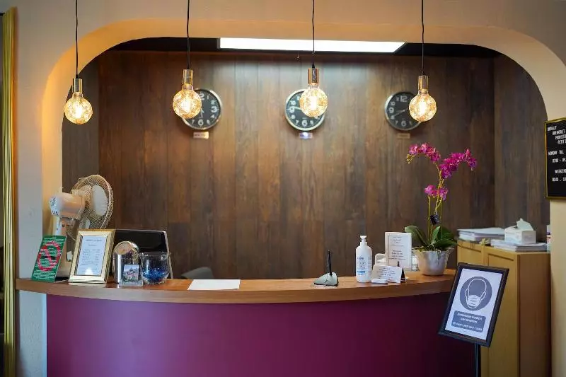 Отель Prins Van Oranje