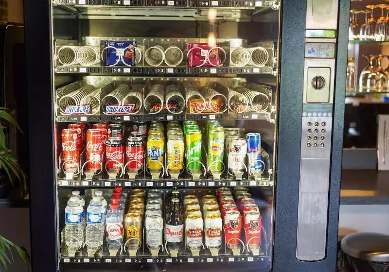 Отель Prins Van Oranje