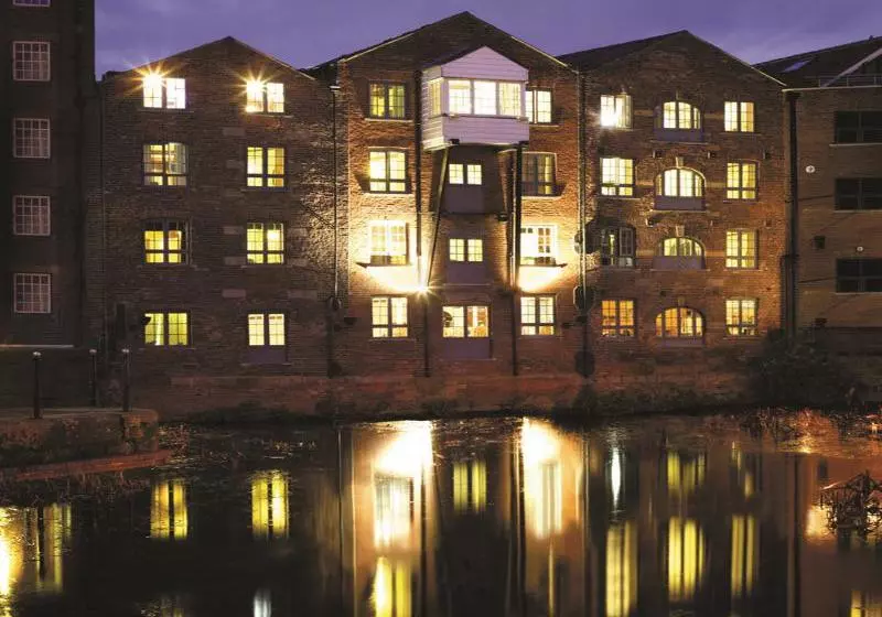 ホテル 42 The Calls