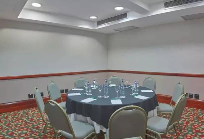 Bourbon Hotel & Suites Curitiba