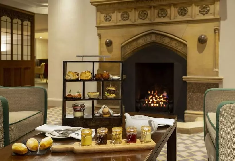 Bridgewood Manor Hotel & Spa