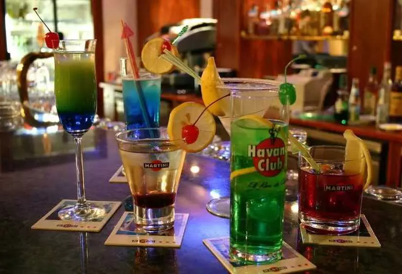 호텔 Rede Andrade Luxor