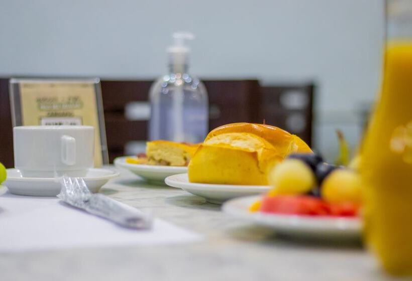 Hotel Rede Andrade Luxor