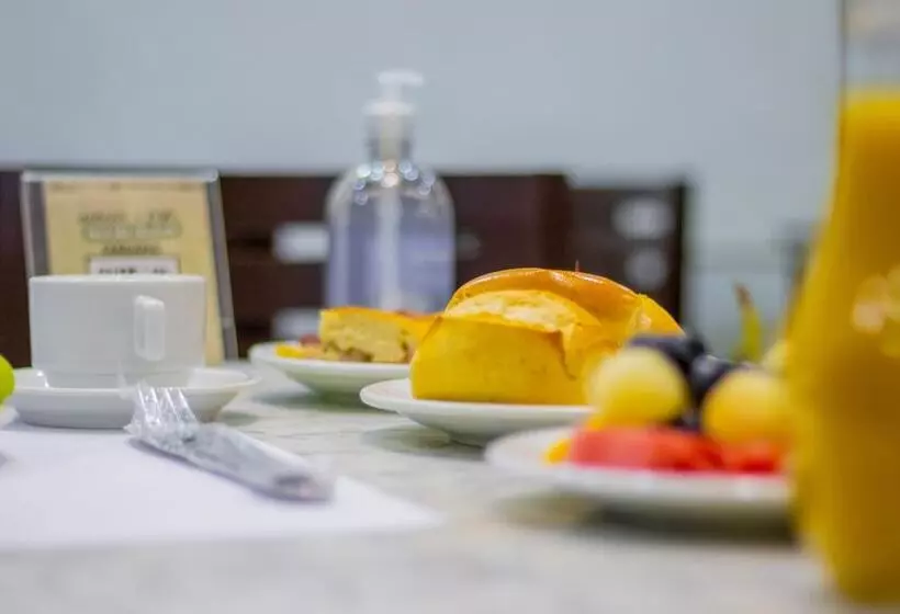 호텔 Rede Andrade Luxor