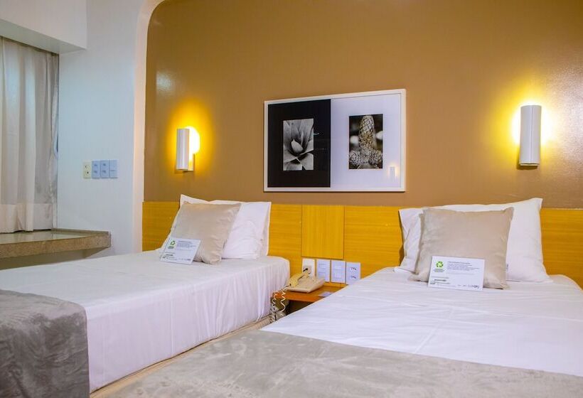 Hotel Rede Andrade Luxor