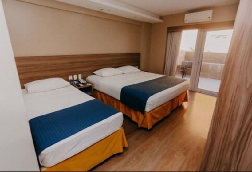 هتل Pajuçara Praia