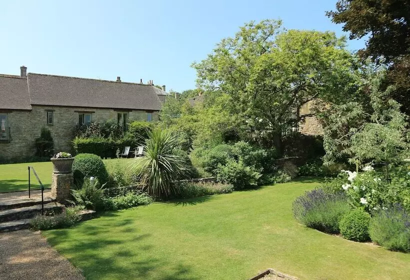 Отель The Bay Tree