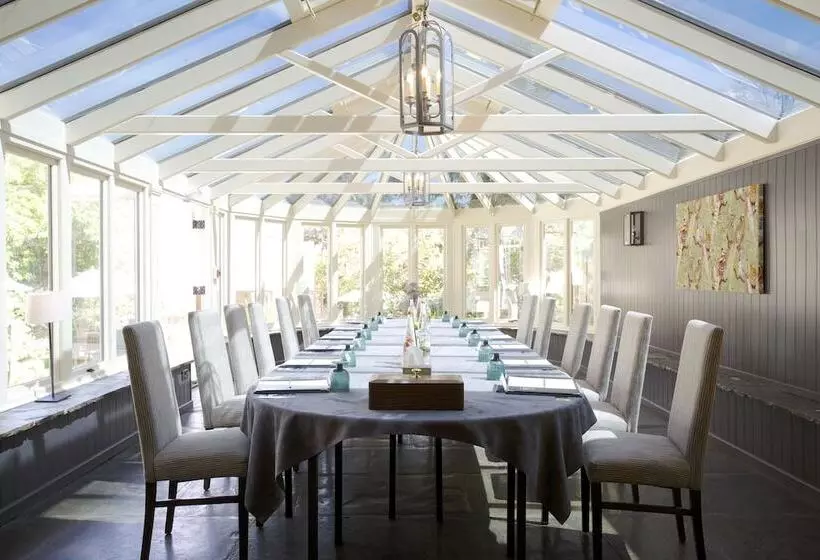 Отель The Bay Tree