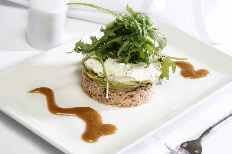 The Three Swans Hotel, Market Harborough, Leicestershire