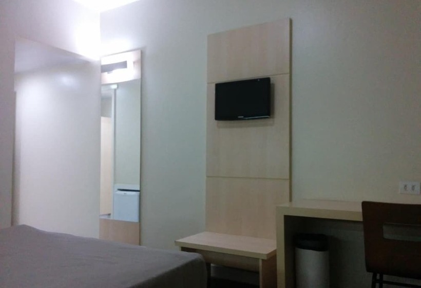 בית מלון כפרי Vila Rica Belem