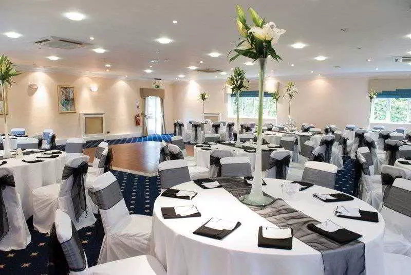 فندق Best Western Russell