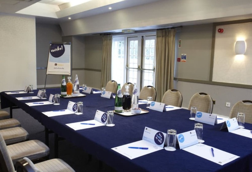 Buchanan Arms Hotel & Leisure, Sure Hotel Collection