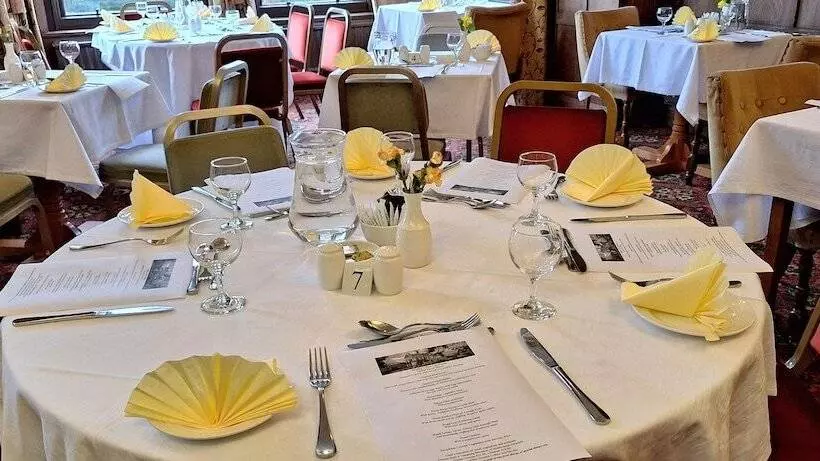 בית מלון כפרי Enniskeen Country House