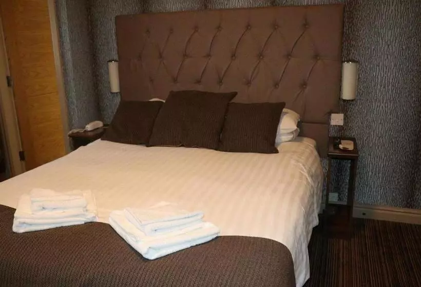 בית מלון כפרי The Griffin Inn