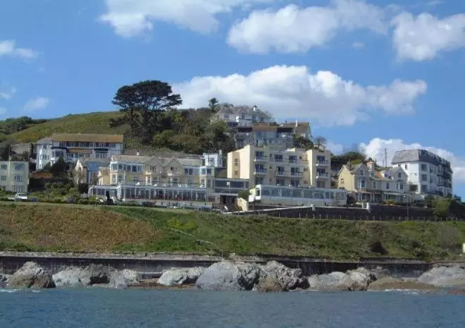 호텔 The Hannafore Point